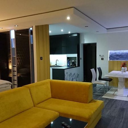 Apartman Sofia Veľký Slavkov Exterior foto